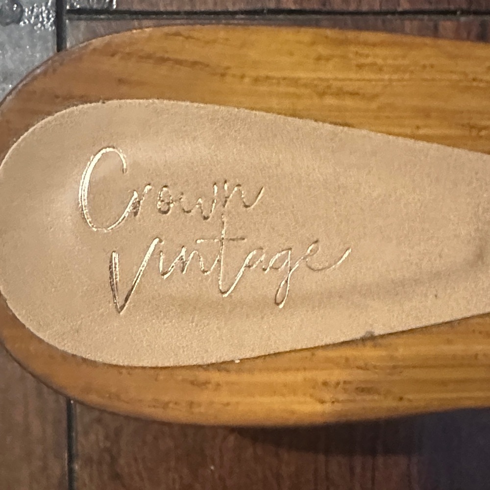 Crown Vintage muted Mustard Suede Slide Clogs-Made in Italy-NWOT - Picture 4 of 15